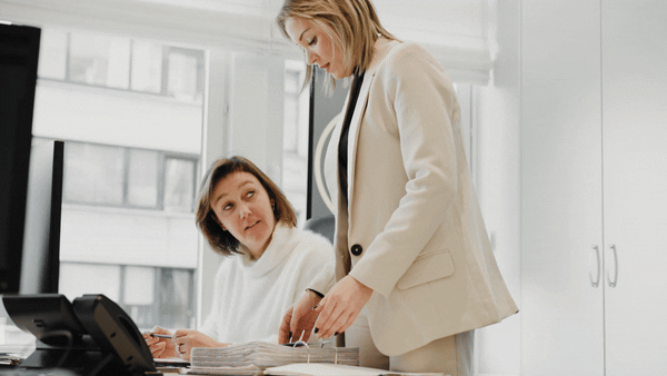 Vrouwlijke collega's